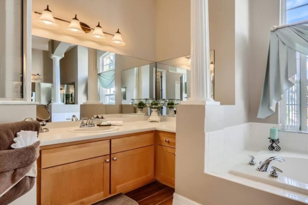 The Marvel Mansion 5Br Pool Home Near Disney World Orlando Bagian luar foto