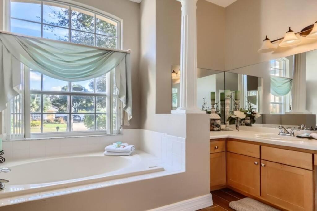 The Marvel Mansion 5Br Pool Home Near Disney World Orlando Bagian luar foto