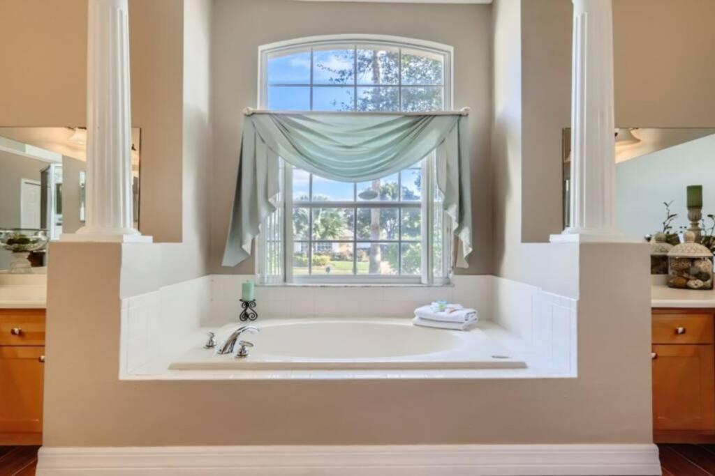 The Marvel Mansion 5Br Pool Home Near Disney World Orlando Bagian luar foto